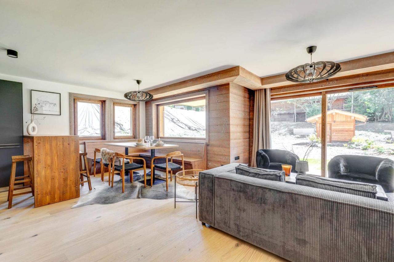 4-Room Apartment With Garden, Gym And Shared Spa メジェーヴ エクステリア 写真